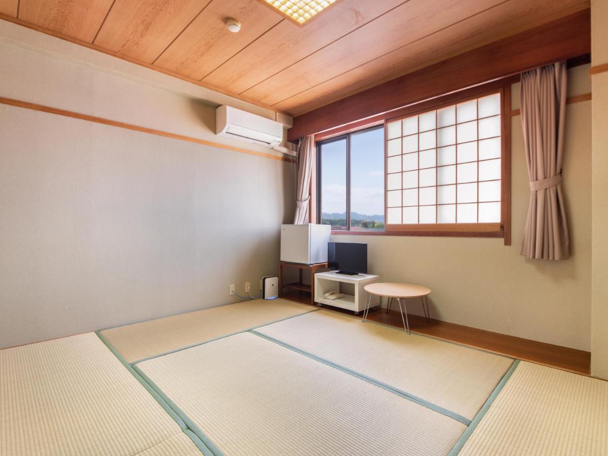 Hotel Primrose Saito Extérieur photo